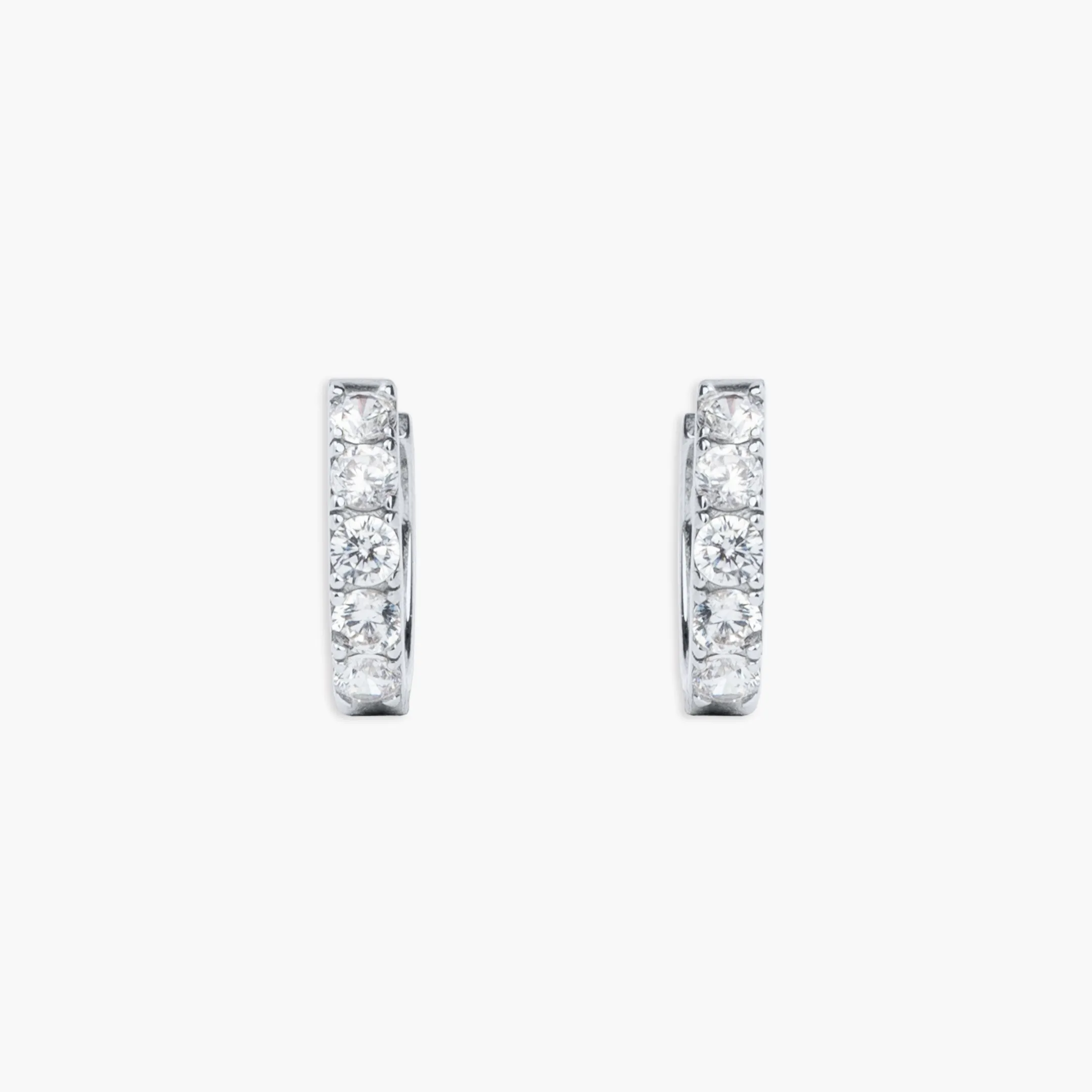 Chiara Classic Hoop Earring