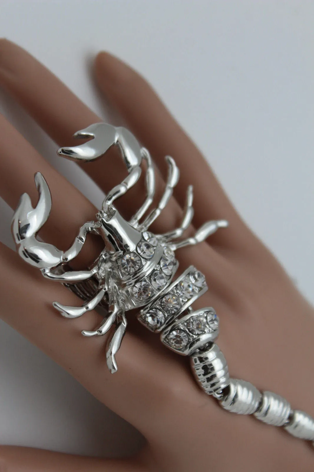 Gold Silver Metal Hand Chain Bracelet Connected Finger Ring Rhinestones Long Scorpion