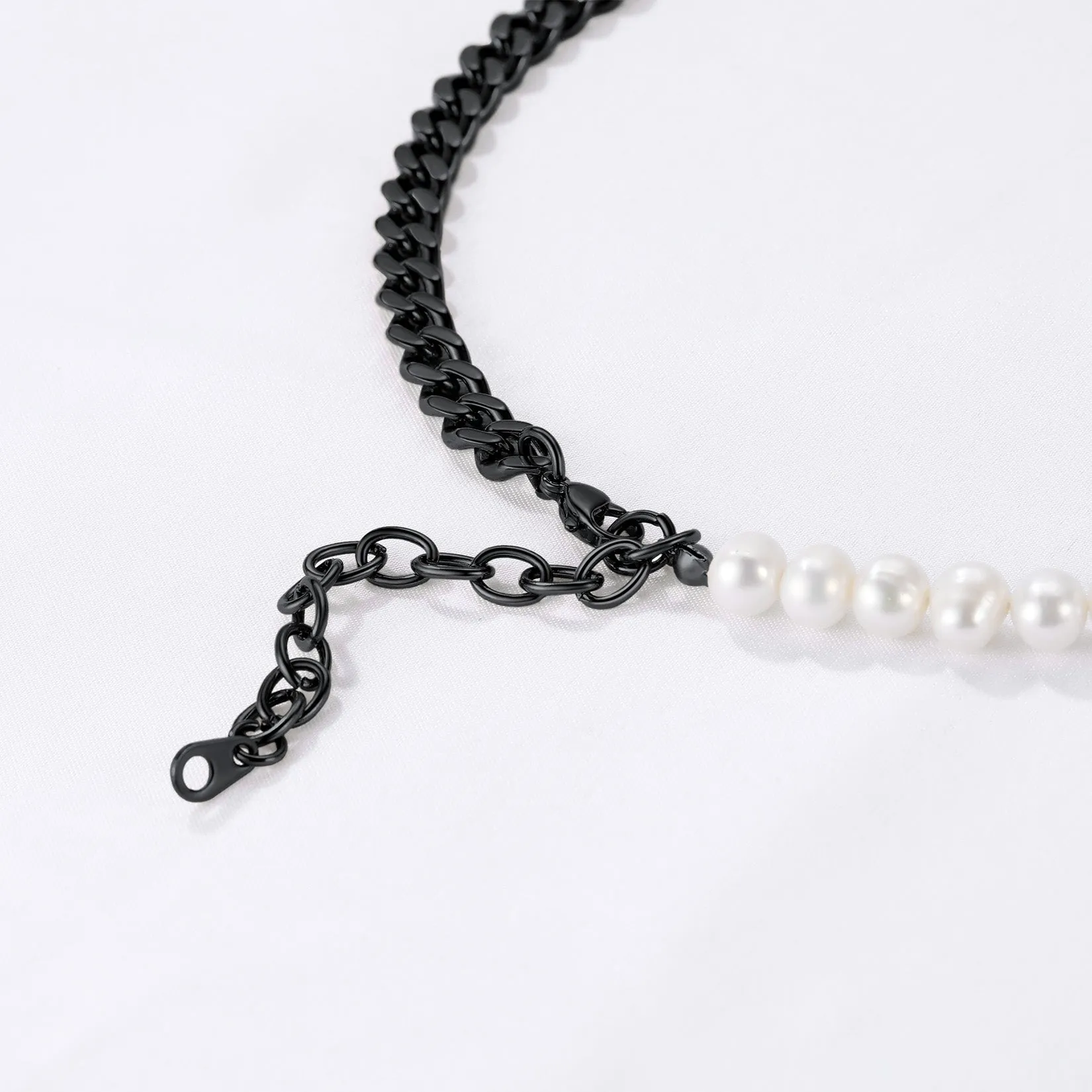 Half 8MM White Pearl and Half 8MM Cuban Link Choker Necklace