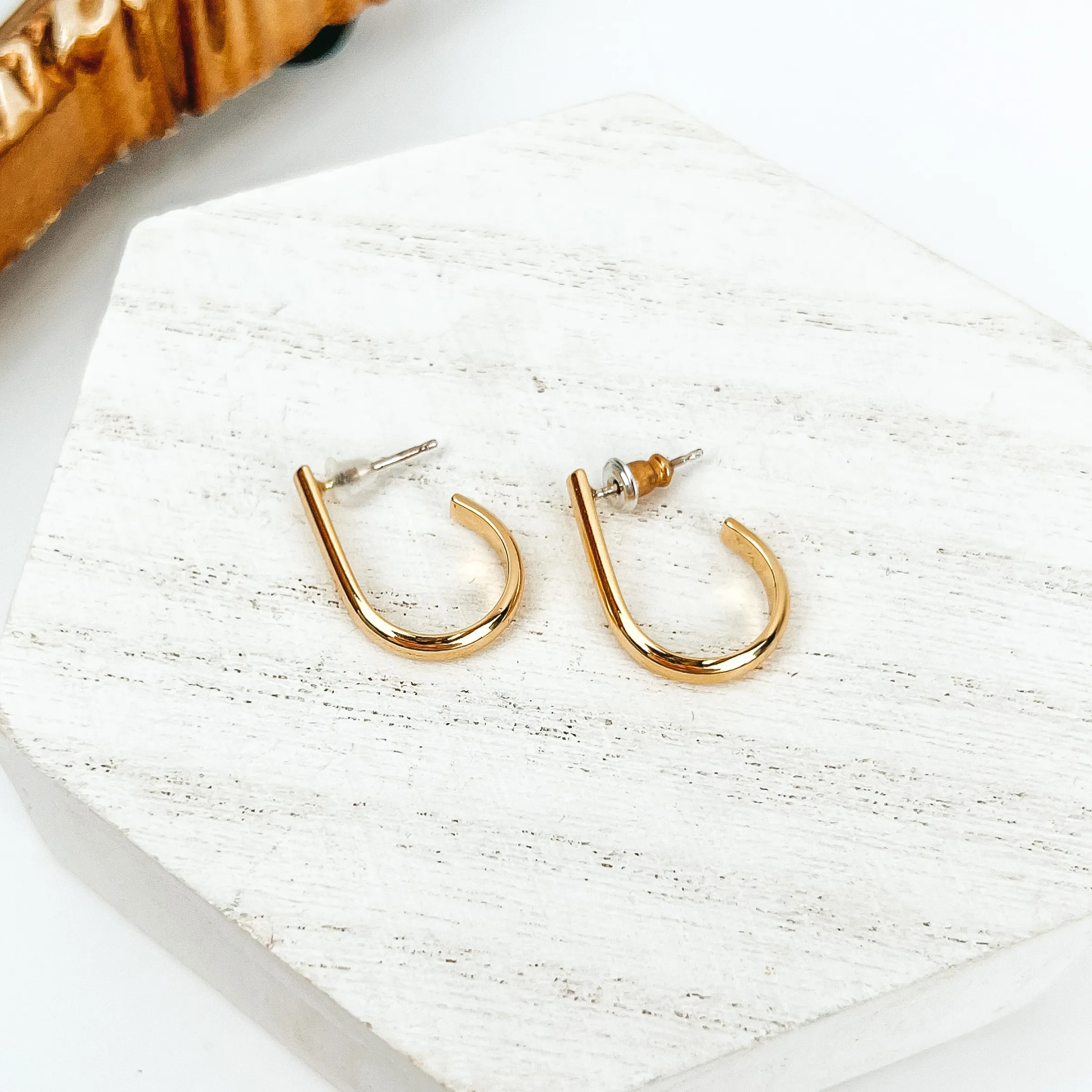 Hoop Earrings in Gold Tone