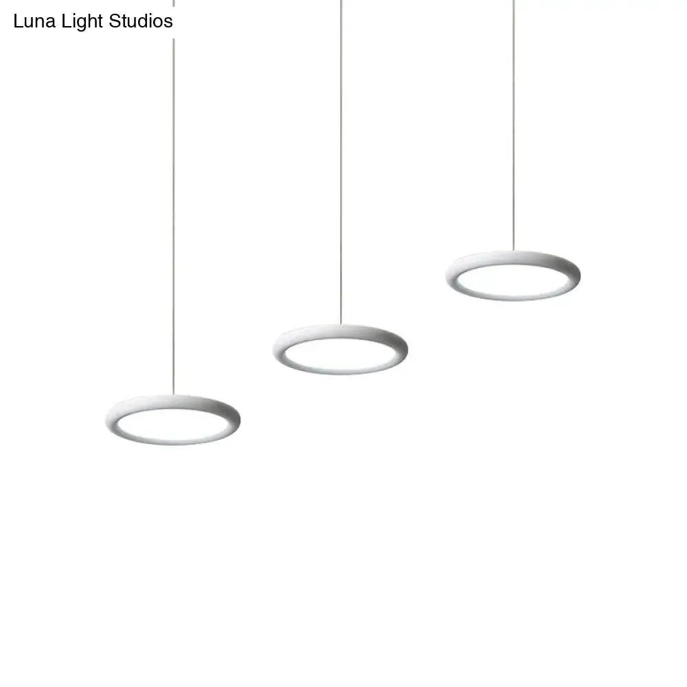 Minimalist Black/White Multi-Light Pendant with 3 Acrylic Disc Lights - Warm/White Light, Ideal for Kitchen Dinette