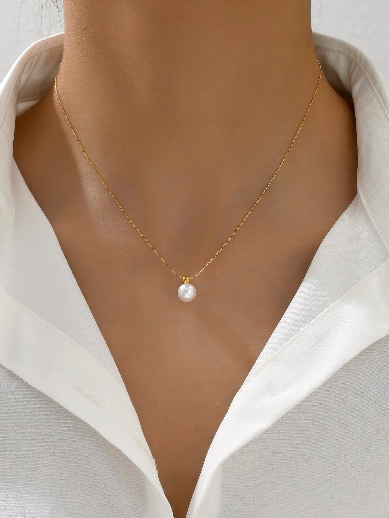 Minimalist Stainless Steel Faux Pearl Pendant Necklace Dainty Necklace Elegant