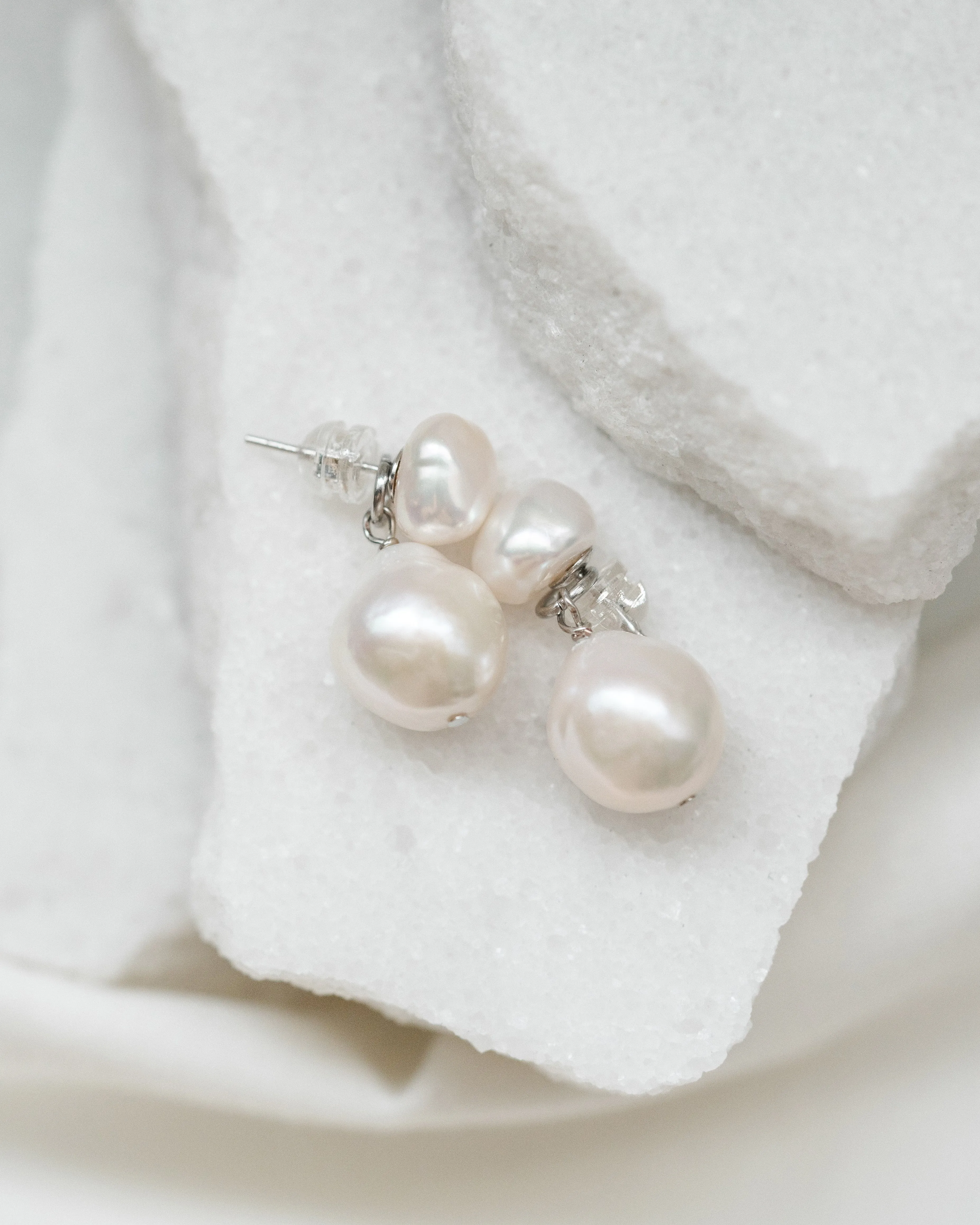 Pim Petite Pearl Earrings