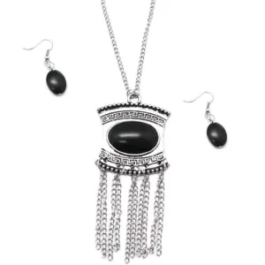 The Empress Black Necklace